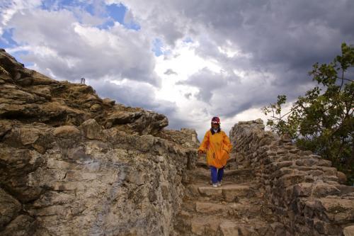 scendendo-dalla-rocca